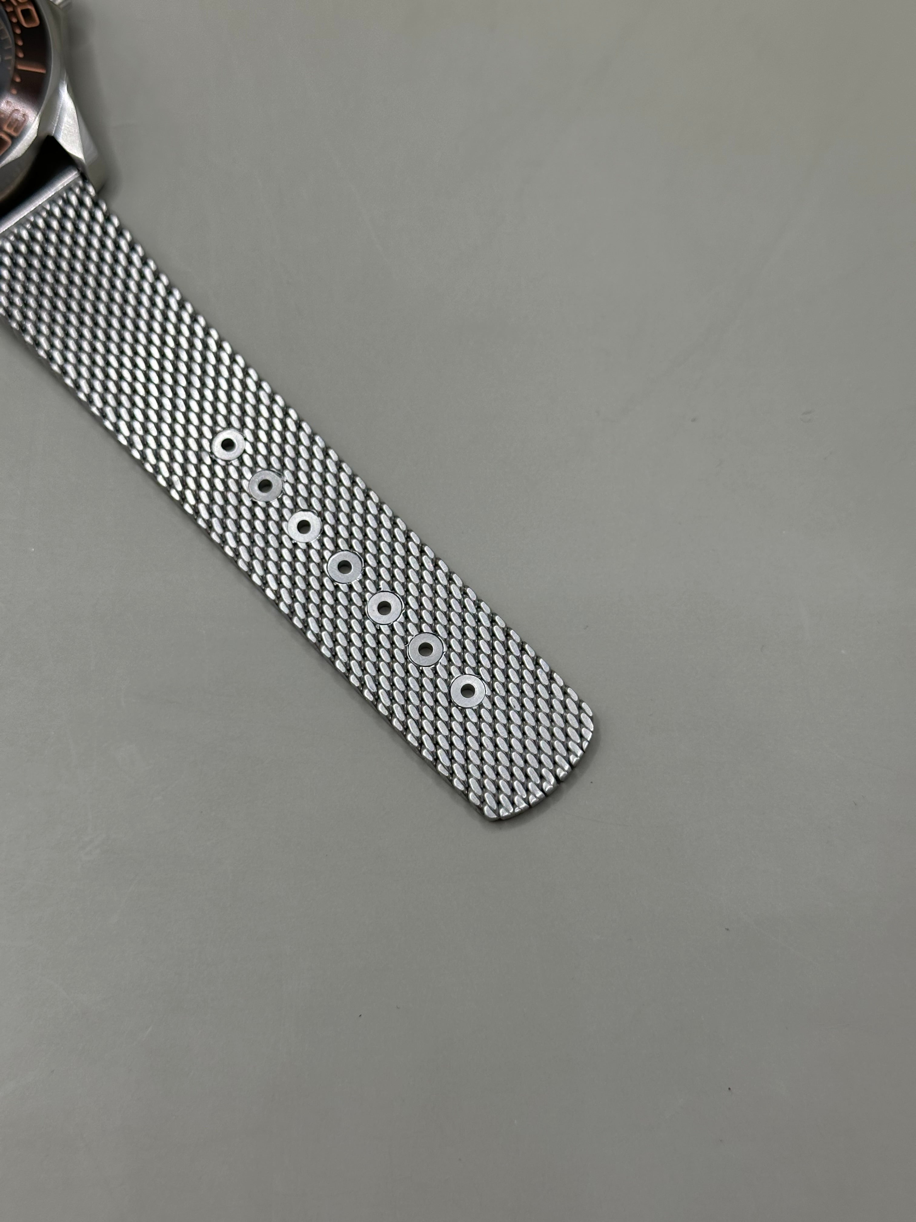 Omega Seamaster Diver 300M (007 Edition)