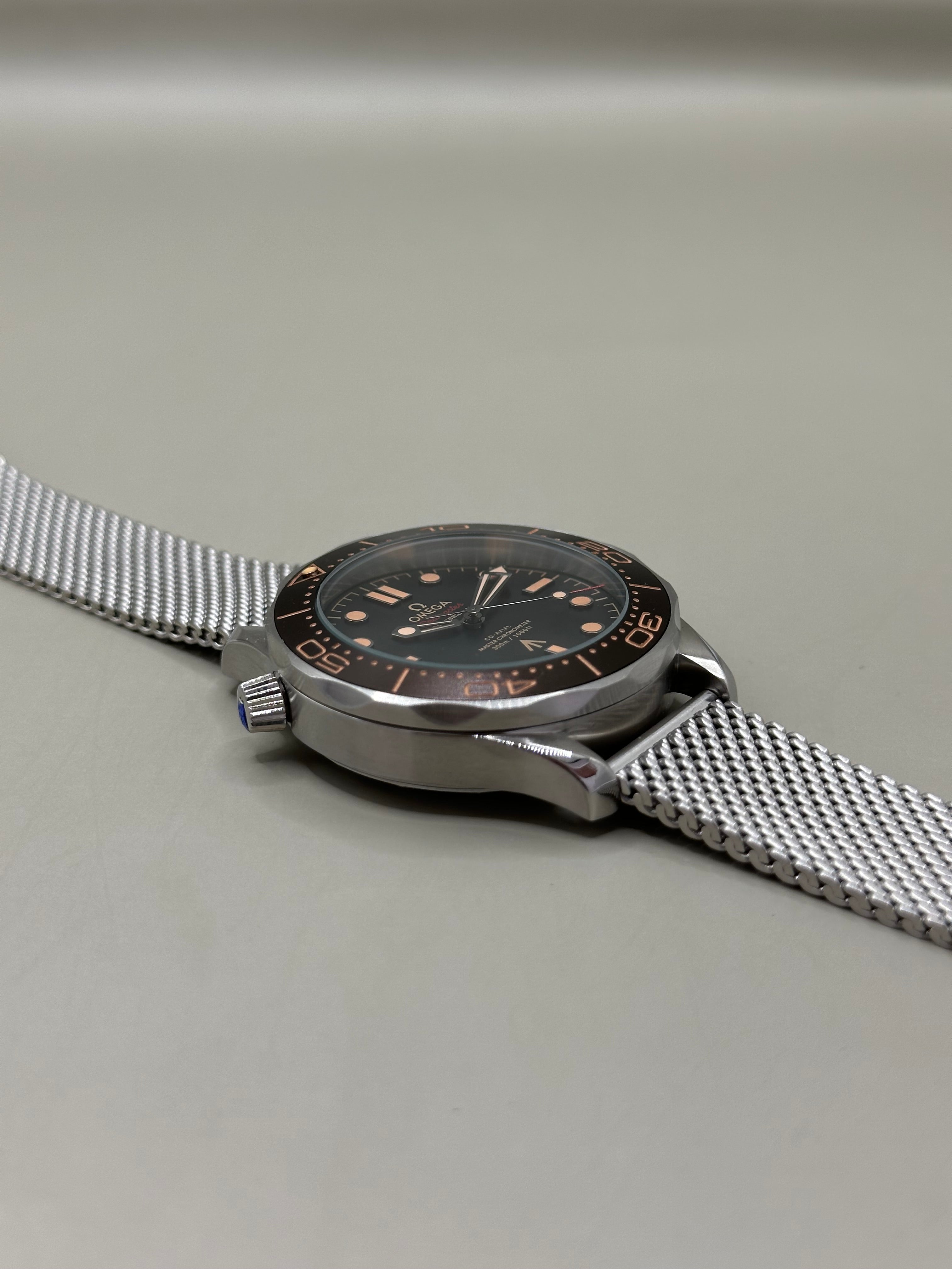 Omega Seamaster Diver 300M (007 Edition)