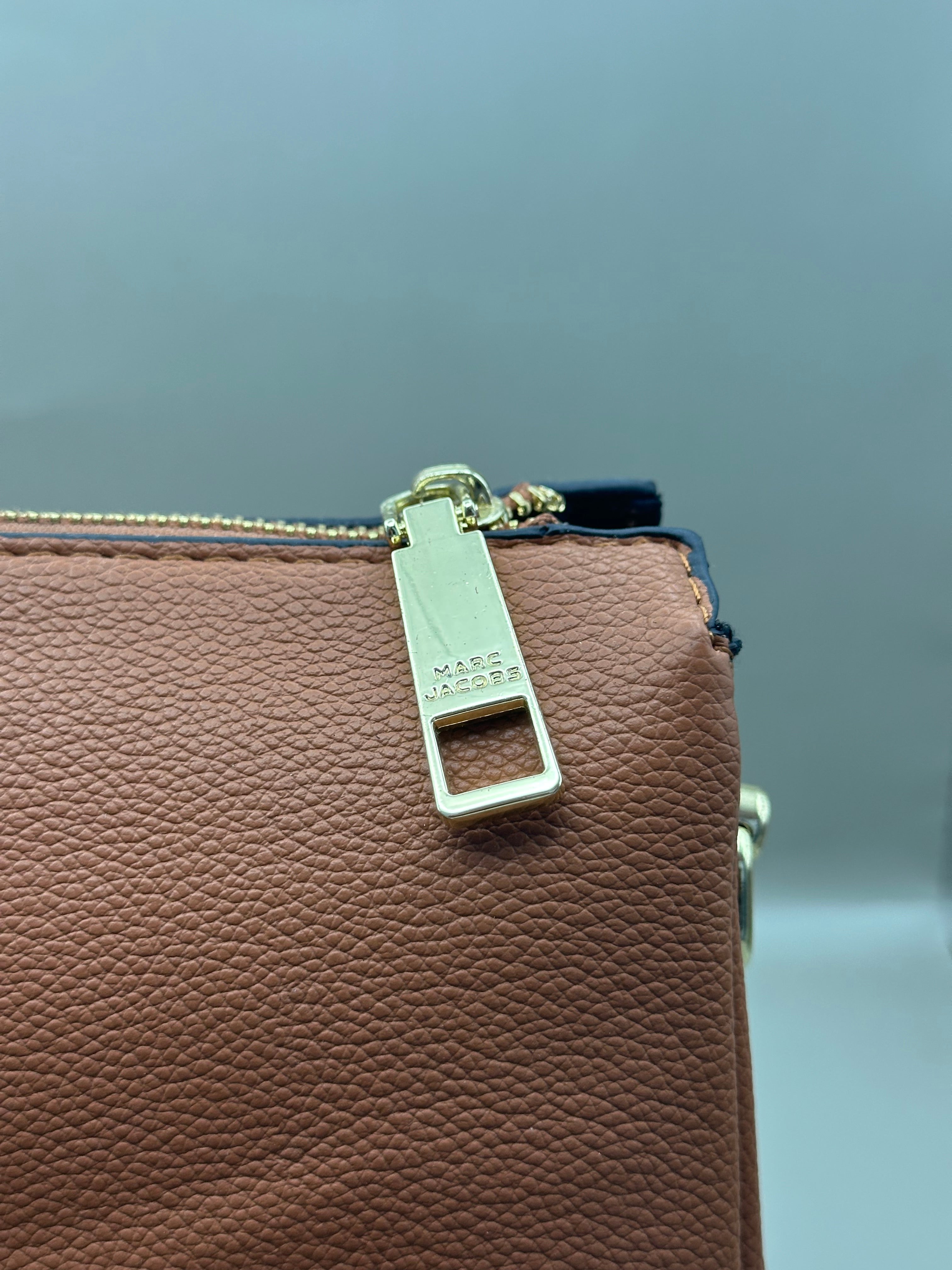 Marc Jacobs Brown Leather Handbag