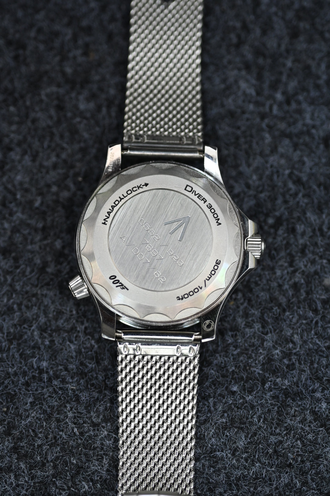 Omega Seamaster 007 Edition 'Millanese Strap'