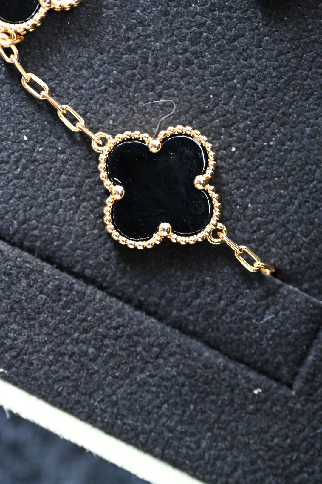 Van Cleef & Arpels 'Black'