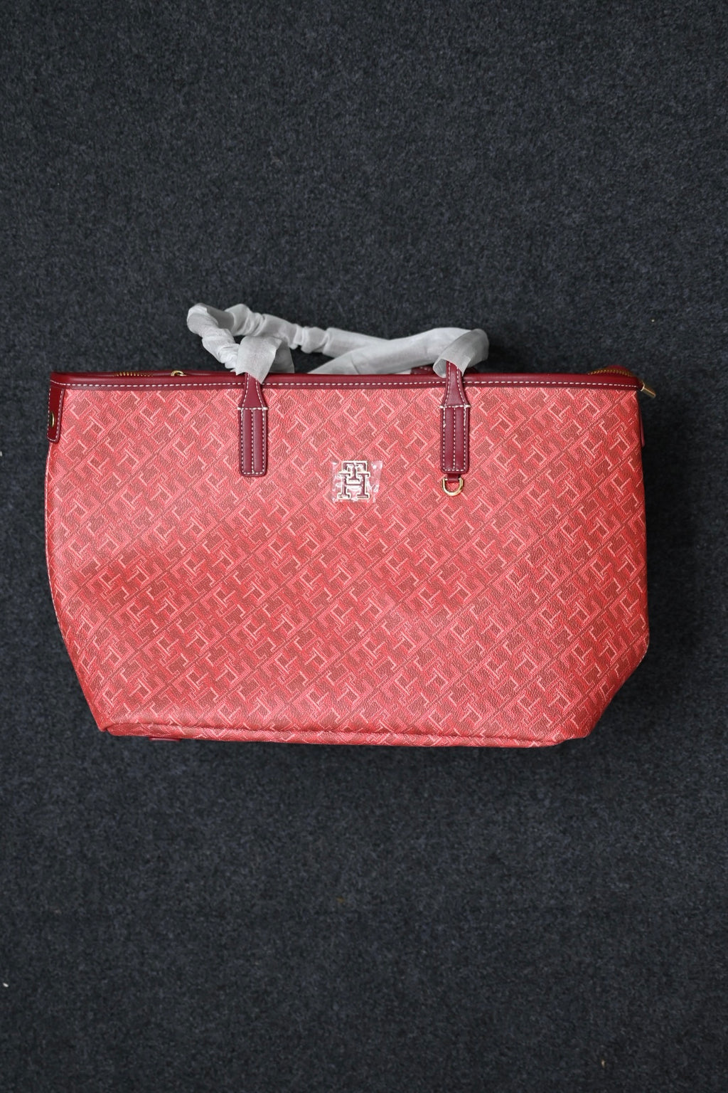 Tommy Hilfiger Embroidered Pattern