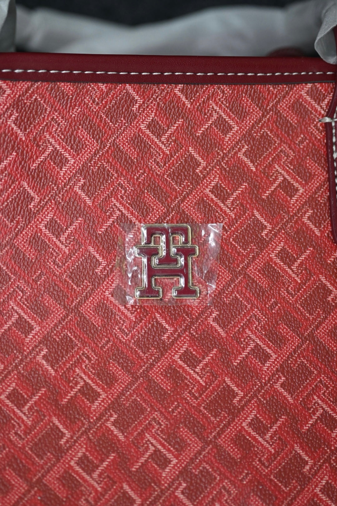 Tommy Hilfiger Embroidered Pattern